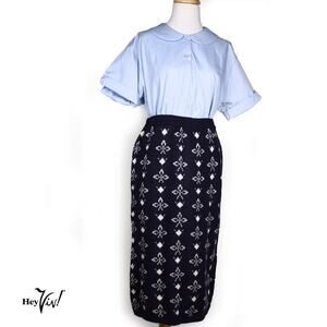 Vintage Morgano Pencil Skirt Made in Italy Wool Knit w Fleur de Lis M - Hey Viv